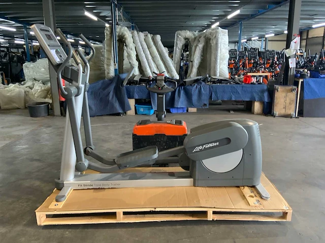 Life fitness 95xi elliptical crosstrainer - afbeelding 1 van  5