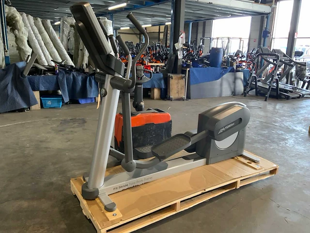 Life fitness 95xi elliptical crosstrainer - afbeelding 2 van  5