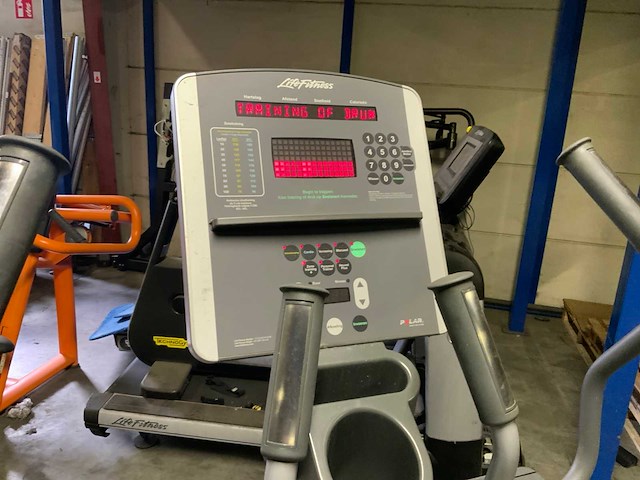 Life fitness 95xi elliptical crosstrainer - afbeelding 4 van  6