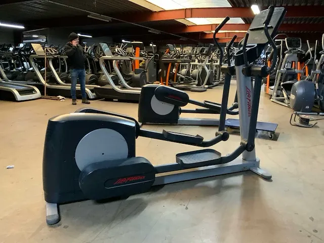 Life fitness 95xi integrity crosstrainer crosstrainer - afbeelding 1 van  6