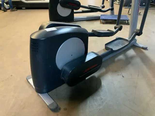 Life fitness 95xi integrity crosstrainer crosstrainer - afbeelding 2 van  6