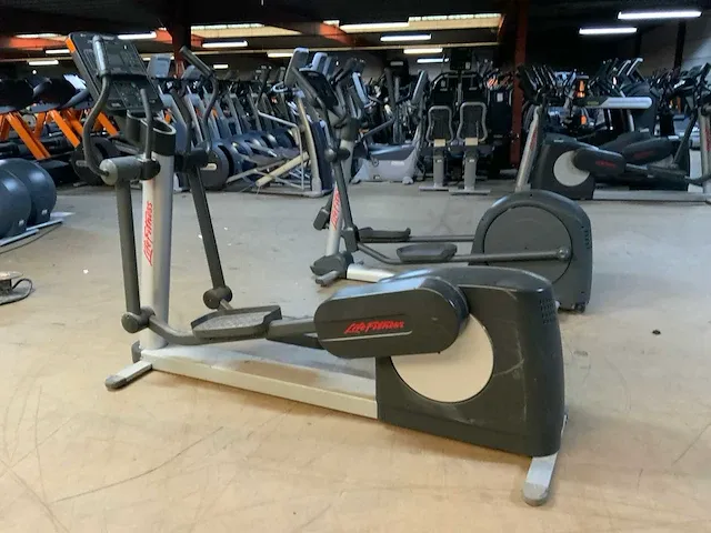 Life fitness 95xi integrity crosstrainer crosstrainer - afbeelding 2 van  6