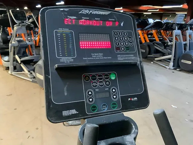 Life fitness 95xi integrity crosstrainer crosstrainer - afbeelding 5 van  6
