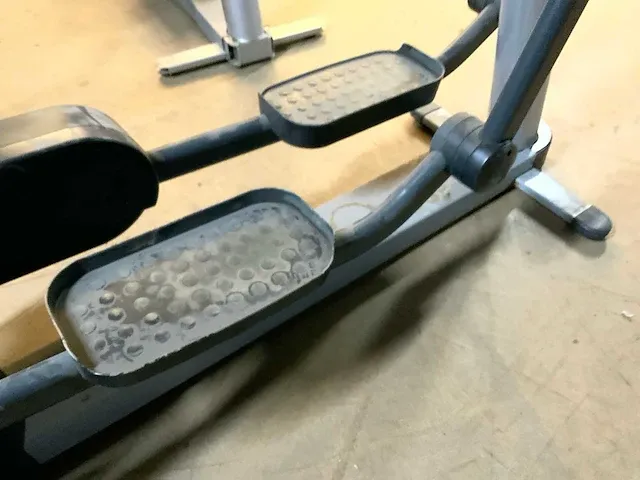 Life fitness 95xi integrity crosstrainer crosstrainer - afbeelding 4 van  6