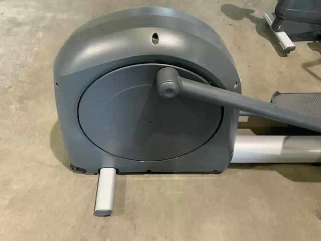 Life fitness achieve elliptical crosstrainer - afbeelding 5 van  5