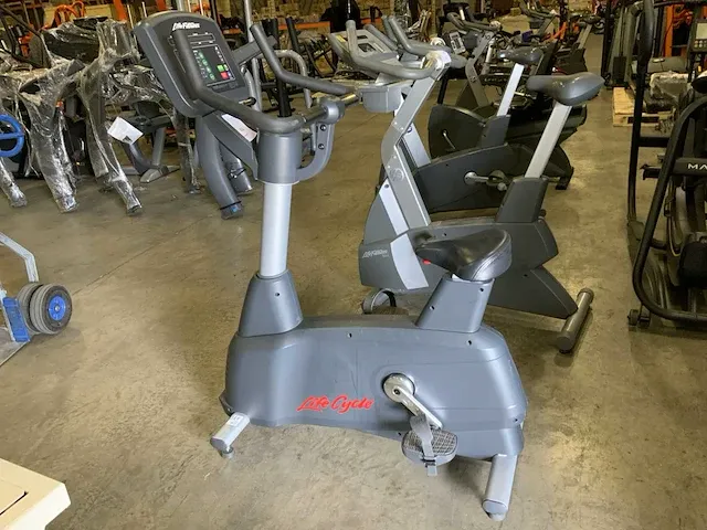 Life fitness activate cycle home trainer - afbeelding 1 van  4