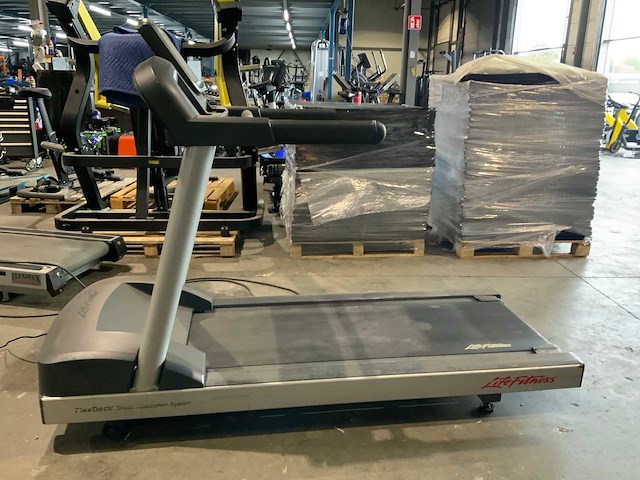 Life fitness activate treadmill loopband - afbeelding 1 van  6