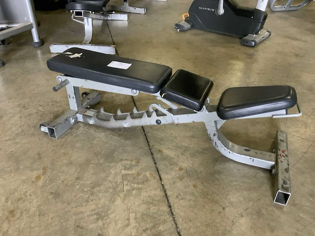 Life fitness adjustable bench krachtstation - afbeelding 1 van  4