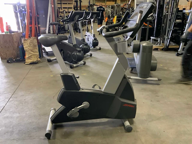 Life fitness c95 integrity uprightbike home trainer - afbeelding 5 van  5