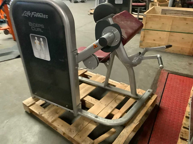 Life fitness circuit 8 stuks krachtstation - afbeelding 9 van  12