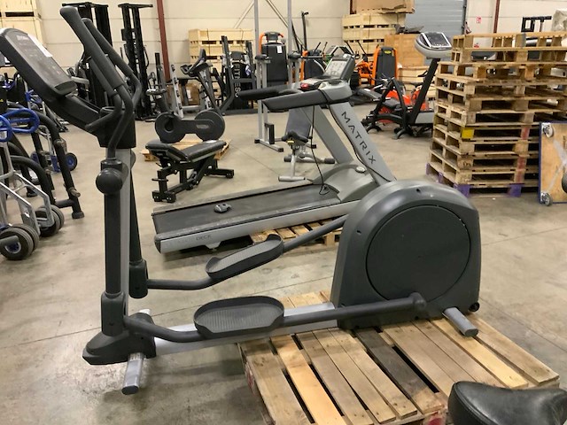 Life fitness commercial elliptical crosstrainer - afbeelding 1 van  5