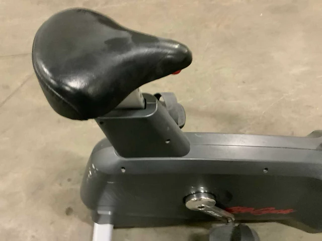 Life fitness cycle activate uprightbike home trainer - afbeelding 2 van  5