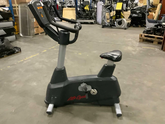 Life fitness cycle activate uprightbike home trainer - afbeelding 5 van  5