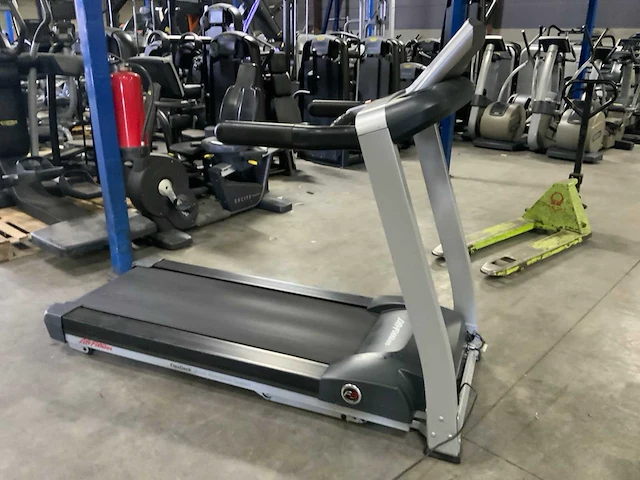 Life fitness f3 opklap loopband treadmill loopband - afbeelding 2 van  6