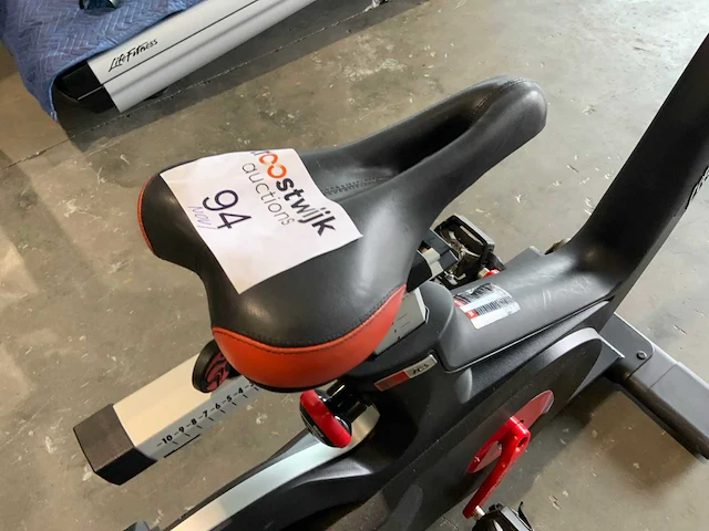 Life fitness ic6 indoorcycle spinningbike - afbeelding 3 van  6