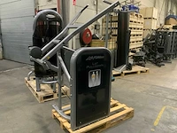 Life fitness lat pull down circuit machine krachtstation - afbeelding 2 van  4