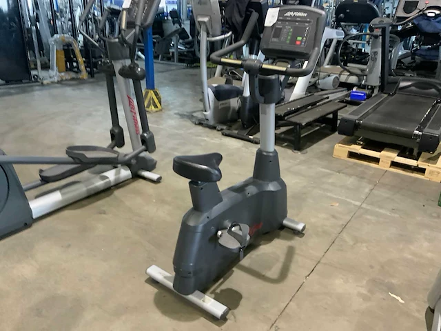 Life fitness life cycle achieve home trainer - afbeelding 1 van  4