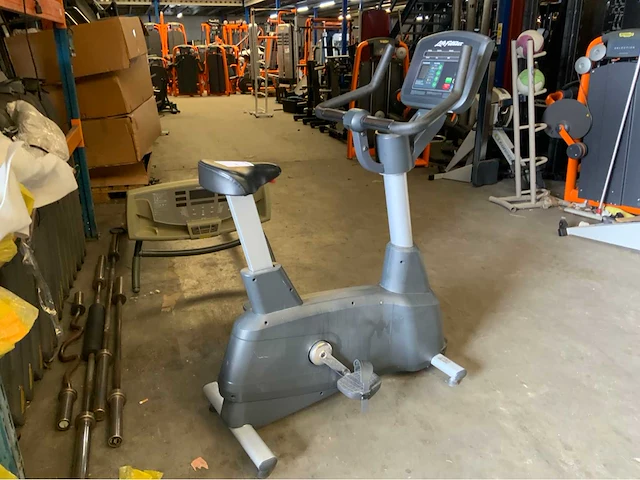 Life fitness life cycle uprightbike home trainer - afbeelding 1 van  3