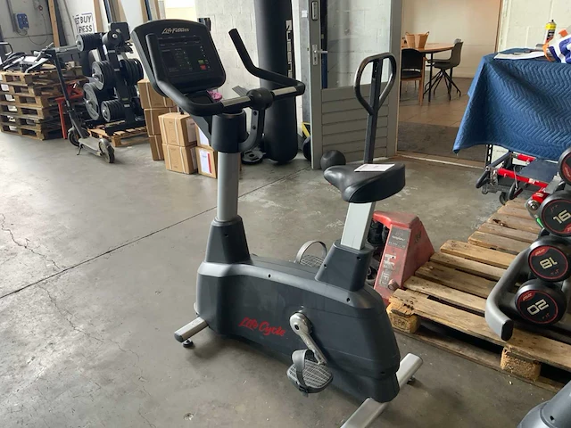 Life fitness life cycle uprightbike home trainer - afbeelding 1 van  4
