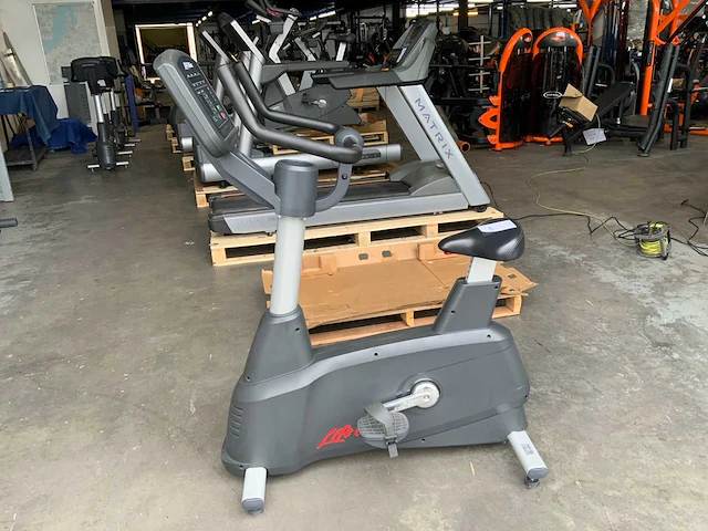Life fitness life cycle uprightbike home trainer - afbeelding 1 van  5