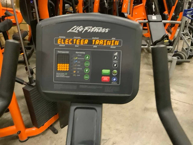 Life fitness life cycle uprightbike home trainer - afbeelding 3 van  5