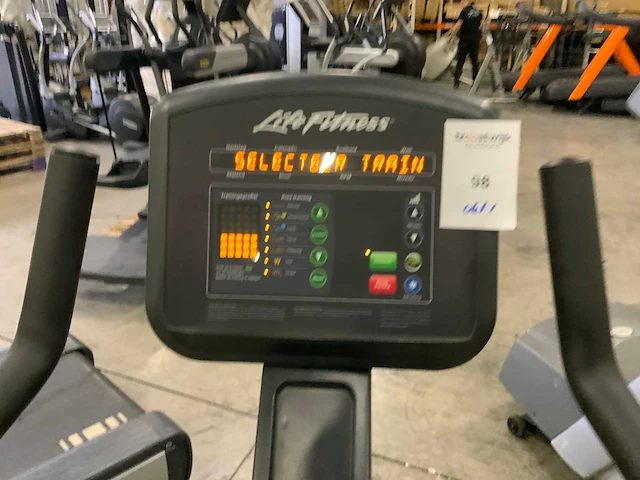 Life fitness life cycle uprightbike home trainer - afbeelding 3 van  5