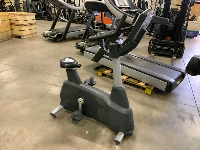 Life fitness life cycle uprightbike home trainer - afbeelding 5 van  5