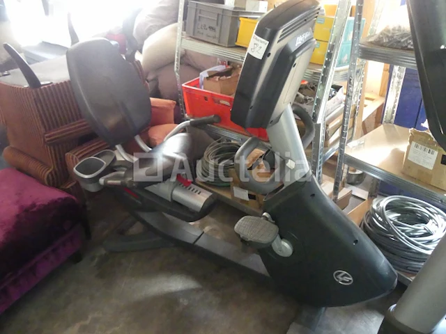 Life fitness ligfiets 95r levenscyclus - afbeelding 5 van  5