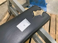 Life fitness olympisch flat bench krachtstation - afbeelding 1 van  4