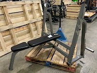 Life fitness olympisch flat bench krachtstation - afbeelding 1 van  5