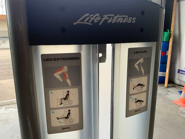Life fitness optima dual leg extension/legcurl krachtstation - afbeelding 4 van  8