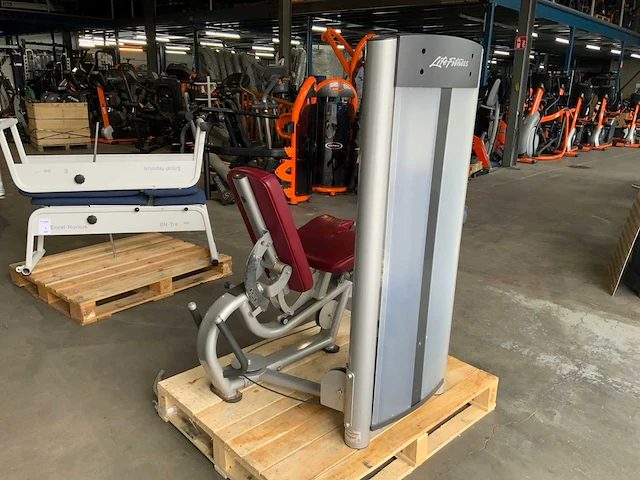 Life fitness optima dual leg extension/legcurl krachtstation - afbeelding 6 van  8