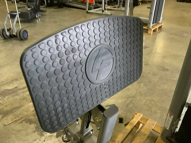 Life fitness optima legpress krachtstation - afbeelding 2 van  7