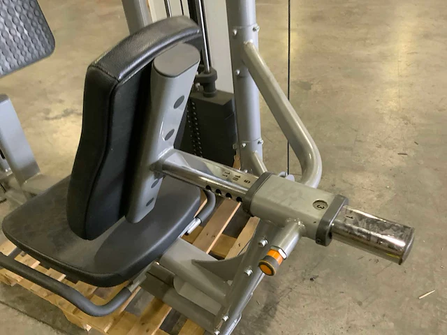 Life fitness optima legpress krachtstation - afbeelding 3 van  7