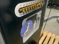 Life fitness shoulder press circuit machine krachtstation - afbeelding 2 van  4