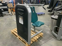 Life fitness shoulder press circuit machine krachtstation - afbeelding 3 van  4