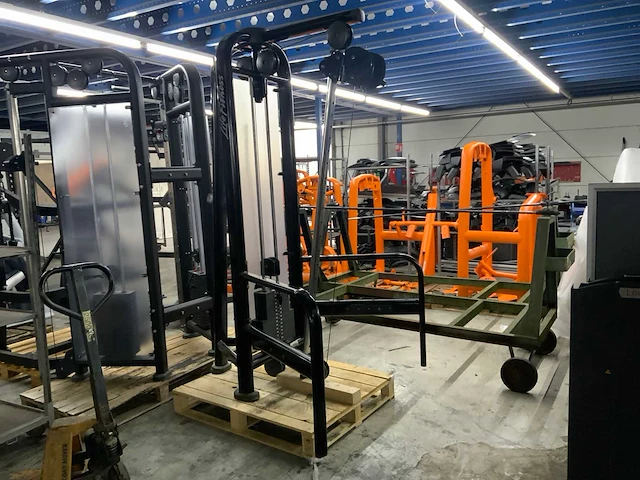 Life fitness signature pulley station krachtstation - afbeelding 1 van  6
