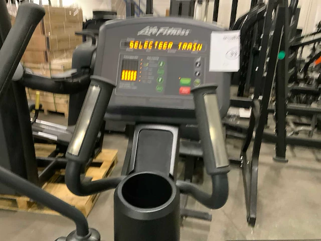 Life fitness x9 activity elliptical crosstrainer - afbeelding 4 van  5