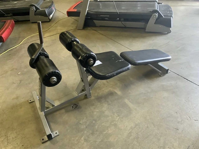 Life fittnes abdominal bench krachtstation - afbeelding 1 van  3