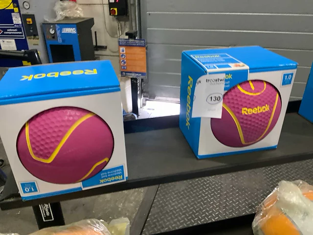 Life maxx medicine ball met rek krachtstation - afbeelding 3 van  8