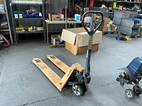 Lifter hand hydraulische palletwagen - afbeelding 1 van  4