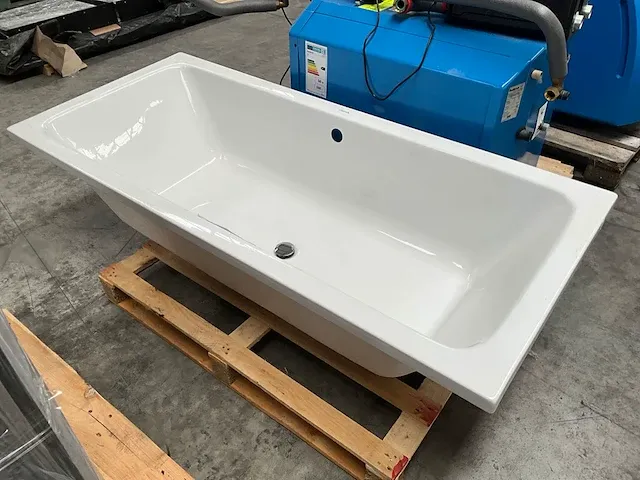 Ligbad duravit - afbeelding 1 van  6