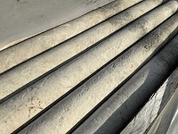 Light emperador partij witsteen zwembadboord 21,6 lm - afbeelding 2 van  4