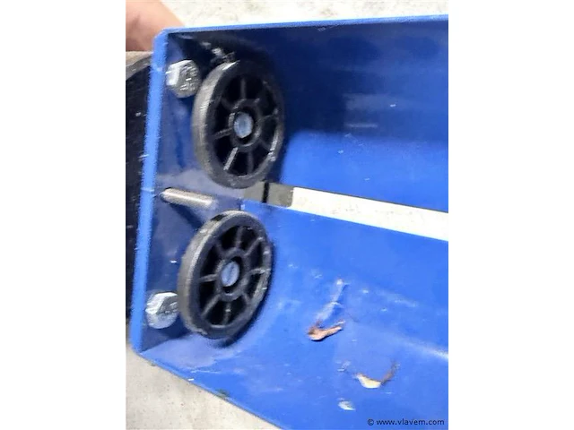Lijmpistool op druk - afbeelding 3 van  5