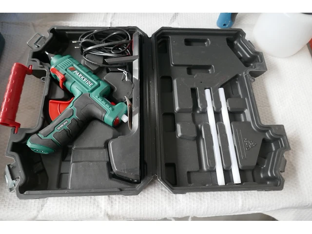 Lijmpistool + verfspuit - afbeelding 5 van  6