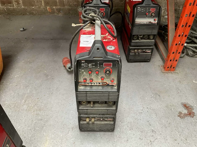 Lincoln electric invertec v270-t pulse tig lastransformator - afbeelding 2 van  5