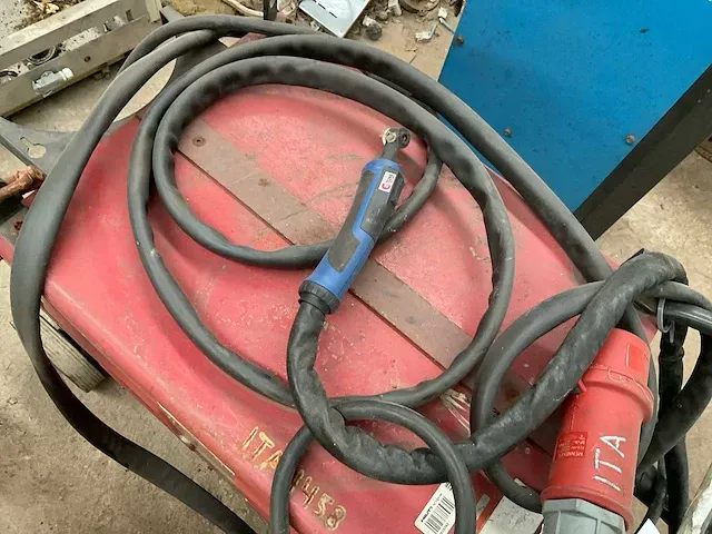 Lincoln electric invertec v400-tc lasapparaat - afbeelding 4 van  6