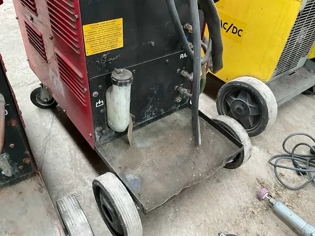 Lincoln electric invertec v400-tc lasapparaat - afbeelding 5 van  6