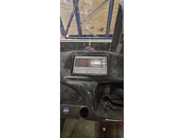 Linde - v10 - orderpicker - afbeelding 2 van  4