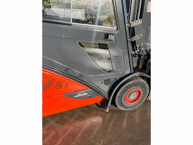 Linde h35t-02 vorkheftruck met jcb q-fit snelwissel + rotator + zwaar klem 2016 - afbeelding 50 van  90